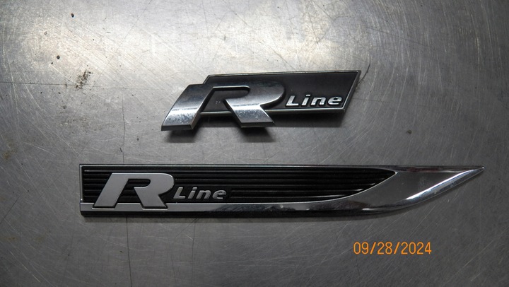 фото №1, Емблема r-line vw golf vii 1.0 tsi