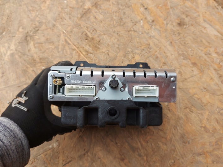 фото №5, Renault captur магнітола cd usb 281154885r