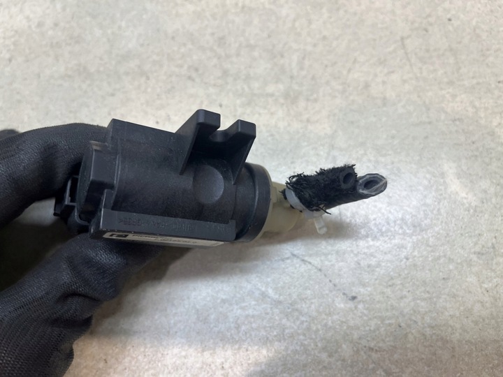 фото №4, Клапан тиску турбіни skoda octavia i 1.9 tdi 702184010