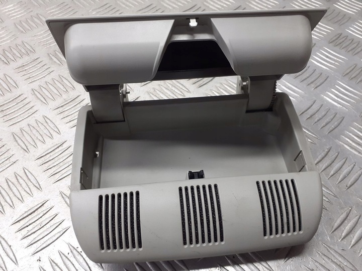 фото №4, Бардачок skoda octavia ii 2.0 tdi 1z0868565c