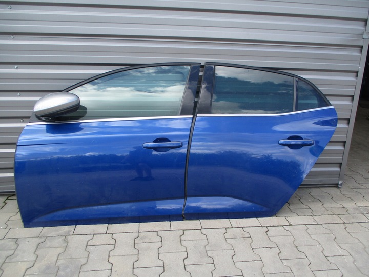 фото №1, Megane iv 4 дверь левая задние зад аксессуар