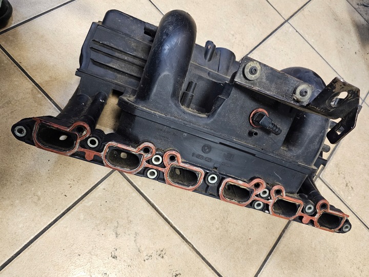 фото №8, Коллектор всасывающий bmw e39 e46 2.2 170km m54b22 1438140