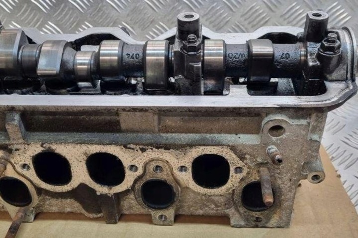 фото №6, Головка двигуна volvo 850 estate lw 074103373g 2.46l дизель 103kw 1994