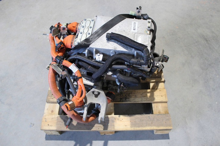 фото №1, Двигатель 6am402/pam402 renault megane v 5 e-tech