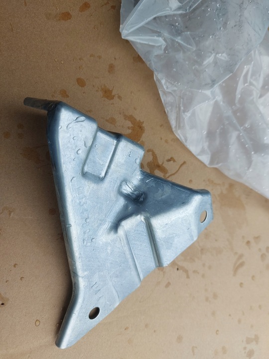 фото №3, Держатель крепление кронштейн подкрылок правые opel crossland x