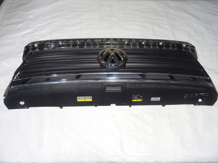 фото №12, Решітка решітка радіатора решітка радіатора емблема бампер перед vw crafter ii 2 7c0 7c0853653j