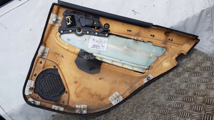 фото №9, Mercedes w203 боковина оббивка лівий зад