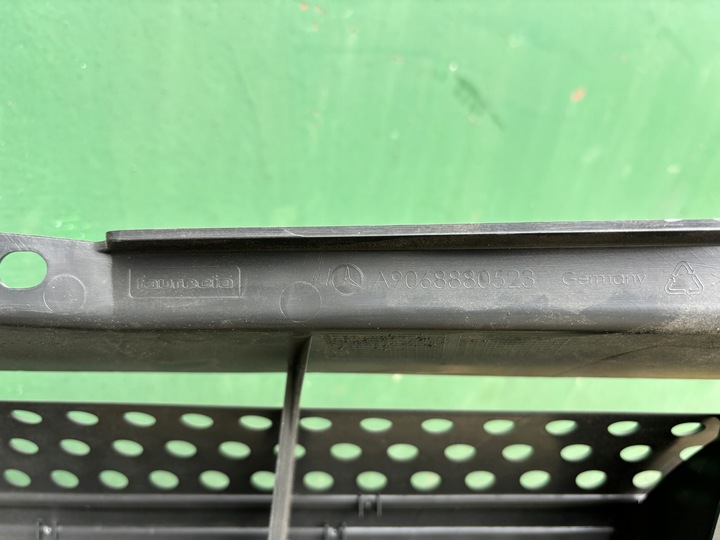 фото №9, Mercedes sprinter 906 рестайлинг решётка радиатор решётка радиатора