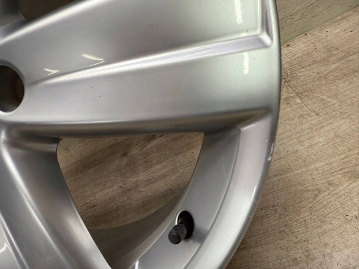 фото №10, Диск vw touran i 7jx17h2 et47 5x1121t0601025t