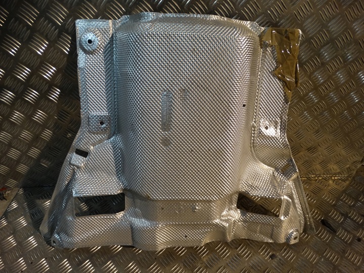 фото №1, Ідеальна захист термічна mercedes w205 w290 w213 1