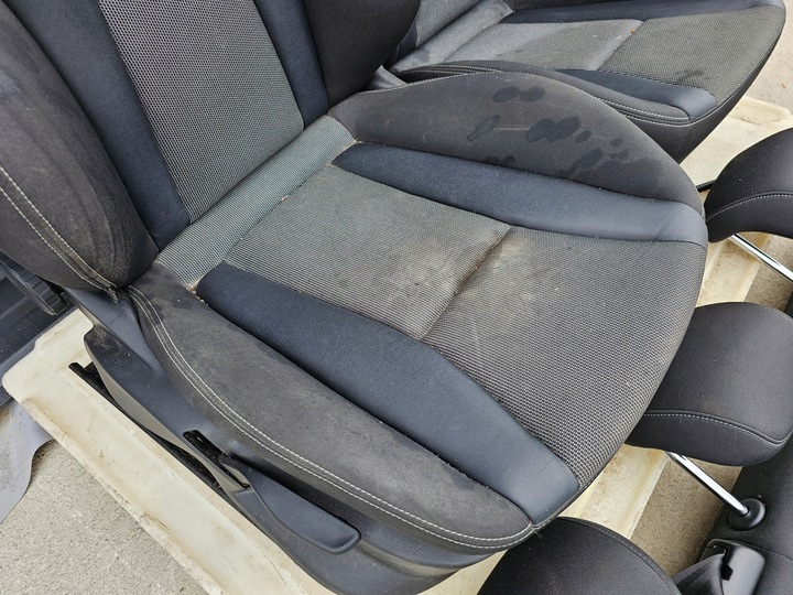 фото №11, Сидіння сидіння комплект audi a1 8x 5-двері шкіра+ матеріал