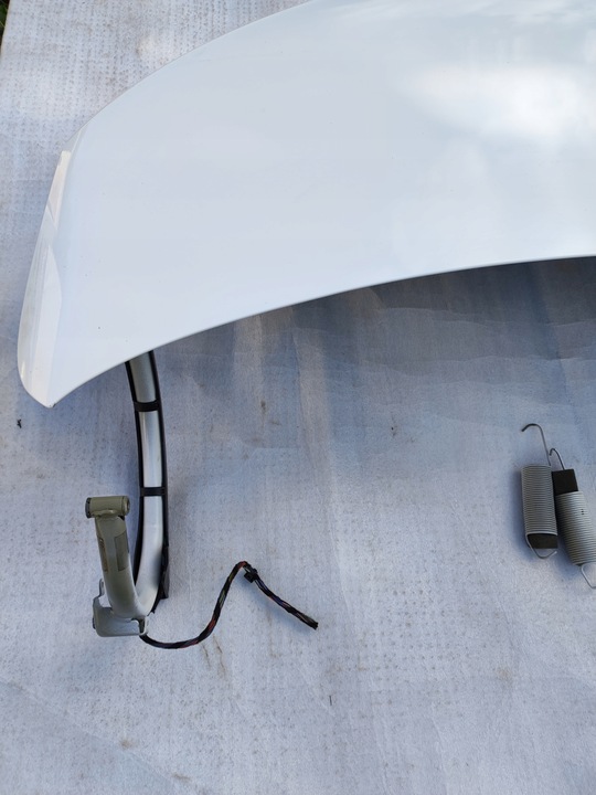 фото №6, Mercedes w205 c-klasa крышка багажника sedan камера 149 комплектная