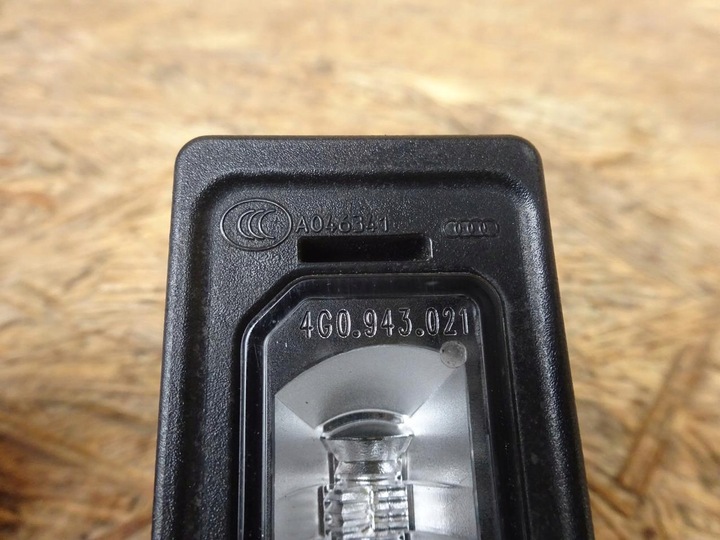 фото №13, Audi s3 a3 8v rsq3 q3 8u лампочки освітлення номерного знака led комплект 4g0943021