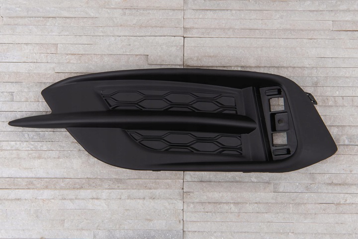 фото №7, Honda civic x 2016-2019 заглушка заднего галоген правая 71503teat00