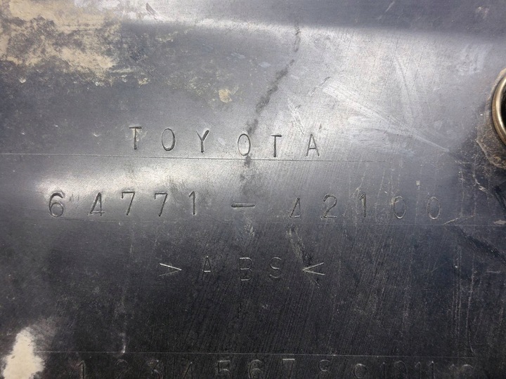 фото №8, Крепление колёса запасного toyota rav4 ii рестайлинг 64773-42030 64771-42100