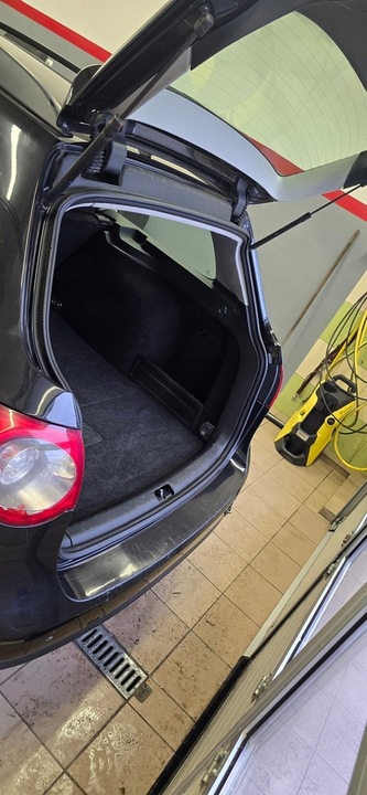 фото №1, Прокладка крышки багажника vw passat b6 3c 2004-2010 combi