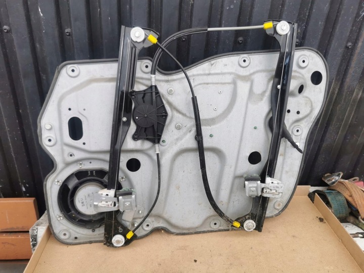 фото №6, Vw touran стеклоподъёмник левые перед 1t1837461b 1k0959793g 1t0959701b g205