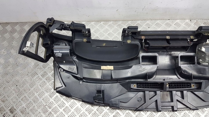 фото №6, Audi a6 s6 c5 4b 2001 панель раздаточная