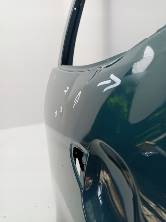 фото №13, Toyota yaris 4 iv 2020- двері ліві задні зад ліве ÷