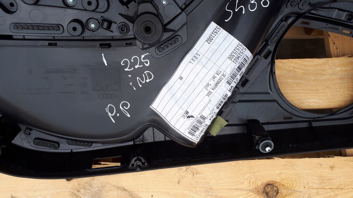 фото №10, S4 b8 a4 боковина дверь правые перед кожа европа