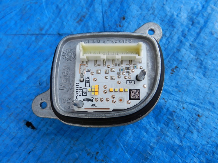 фото №1, Запчасти | corsa f модуль преобразователь лампы led 90186993