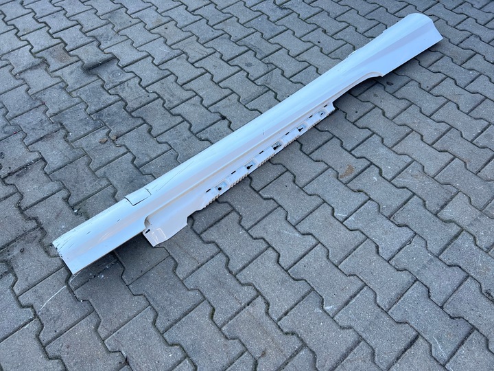 фото №1, Mercedes w207 купе планка порогова права amg