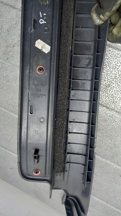 фото №5, Планка декоративна права toyota avensis t25 04r універсал