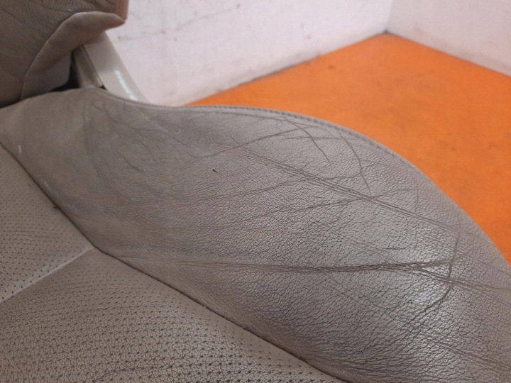 фото №5, Toyota avensis ii t25 06-09 2.2 d-4d сидіння універсал водія лівий перед шкіра