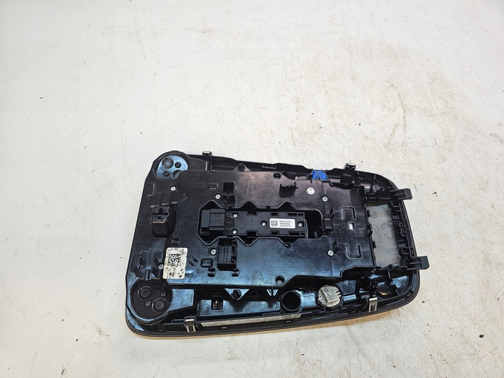 фото №6, Лампа потолок audi a4 b9 8w0947135at led 6ps pod люк