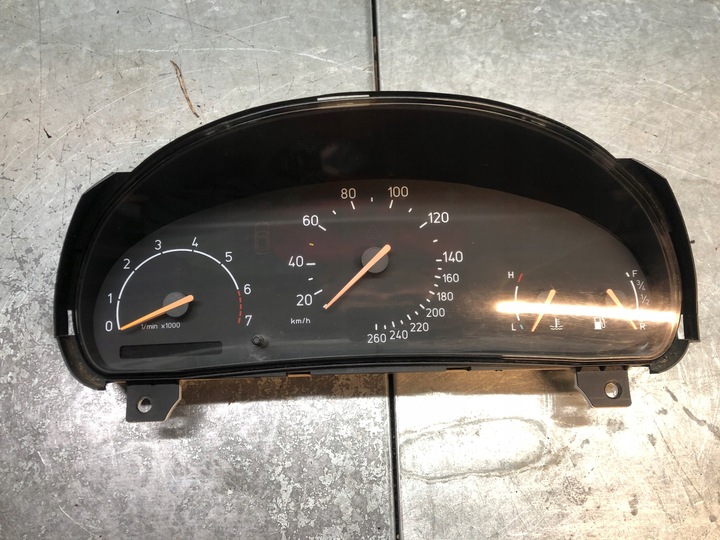 фото №1, Спидометр приборы saab 9-3 i 2.0t 5373147