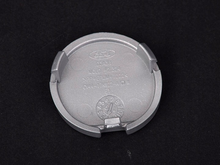 фото №4, Заглушка фаркоп буксирувальний зад kuga 2012-