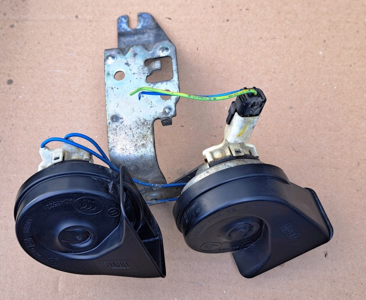 фото №6, Citroen c5 x7 клаксон сигнал звуковой 0055306 a046522