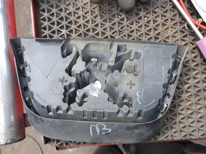 фото №8, Крышка заливка топлива код ezwd 1.6 hdi peugeot 407 sw универсал 04r