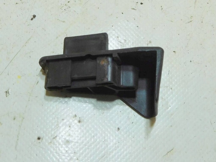 фото №4, Vw golf ii mk2 91r заглушка направляющей сиденья левая