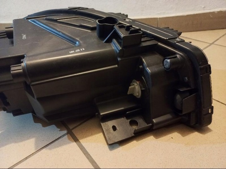 фото №10, Kia rio v 5 лампа передняя перед правая