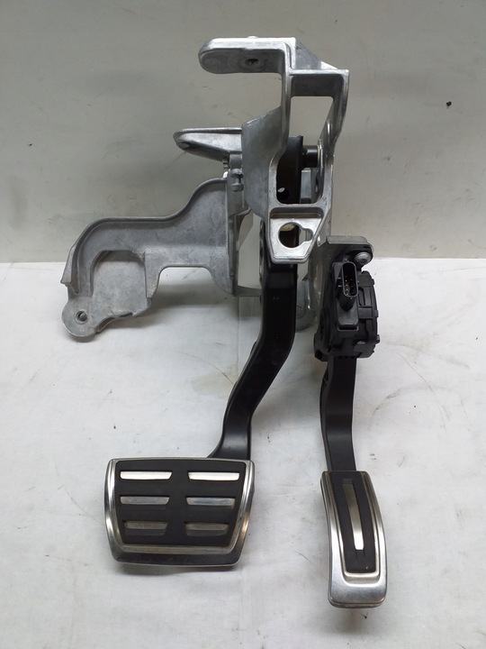 фото №1, Audi каркас педаль гальма газу