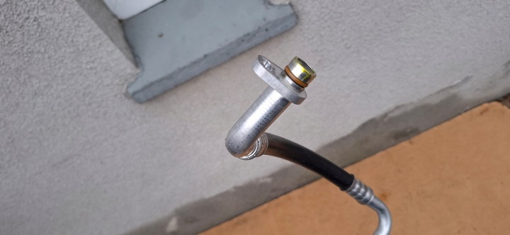 фото №8, Renault trafic iii 1.6dci vivaro b шланг шланг кондиционера 924807649r