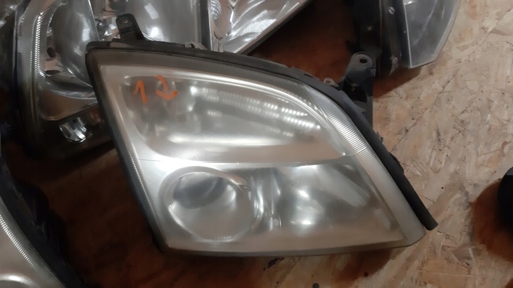 фото №1, Ксенон правий vectra c signum eu