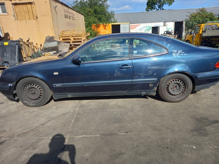 фото №8, Mercedes clk c208 w208 лампа правые зад правая крышка