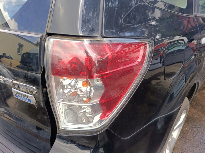 фото №1, Subaru forester iii sh лампа зад права