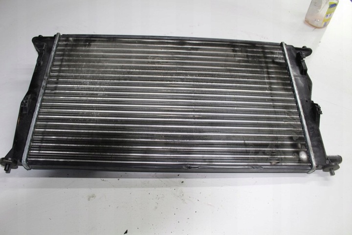 фото №1, Mazda 5 06 2.0 радиаторов воды