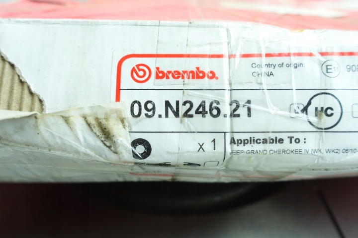 фото №13, Диск тормозная перед l/p jeep grand ch brembo 09.n246.21 диск
