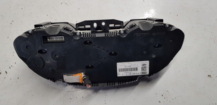 фото №9, Спідометр  audi a5 3.0 tdi 8t0920981k