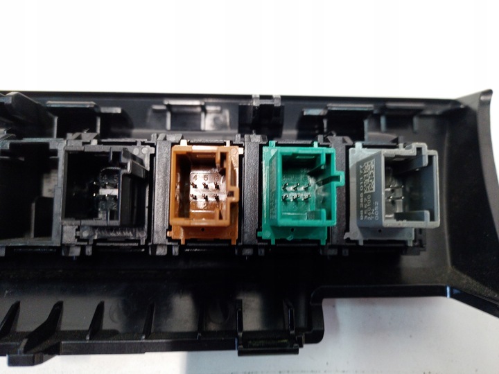 фото №6, Панель перемикач консолі peugeot 508 ii 9813549377