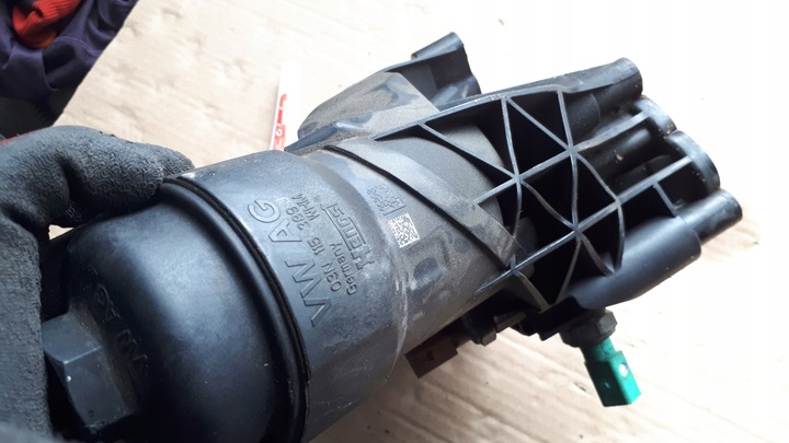 фото №7, A6 c7 4g основа фільтра масла 2.0 tdi 03n115389