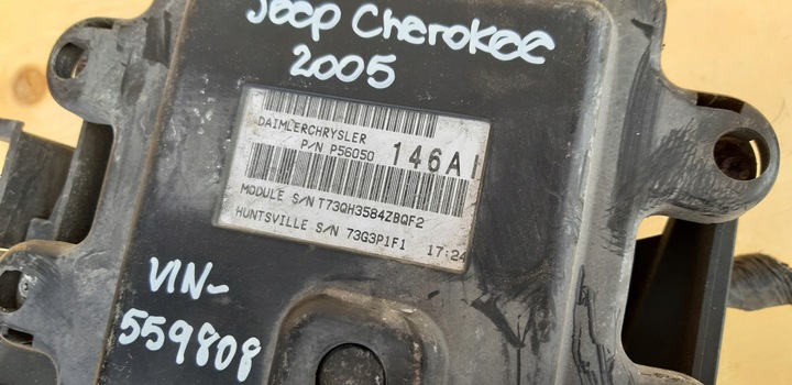 фото №3, Корпус предохранителей модуль jeep grand cherokee wk