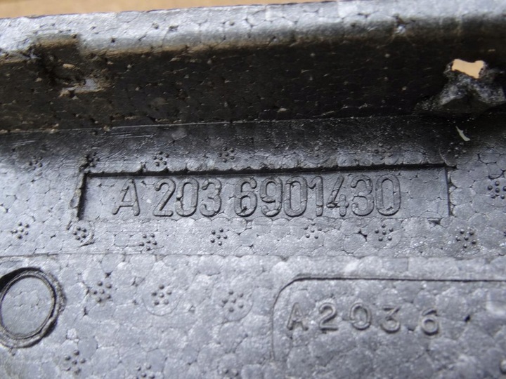 фото №9, Mercedes w203 w209 вкладка запаска домкрат hak ушко ключ комплект a2035830415