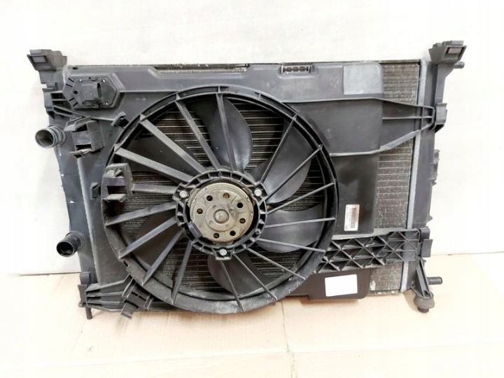 фото №6, Renault megane 2 ii 2.0 b радиатор основний  вентилятор комплект 8200151464
