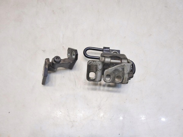 фото №6, Петля петли дверь правый зад lc9z vw golf v plus 1k4833412k