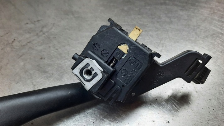 фото №7, Перемикач поворотів 1k0953513g vw golf v 1.6b 07r
